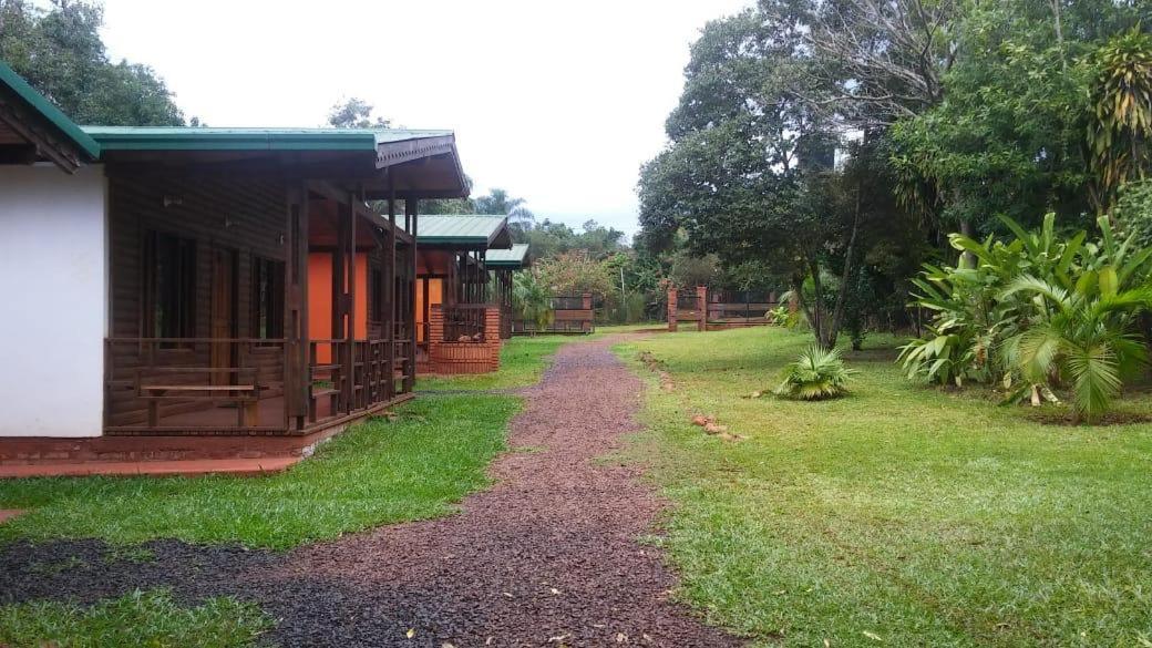 Cabanas Raices Pampeanas Puerto Iguazú Dış mekan fotoğraf